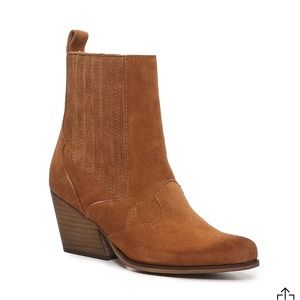 NWT! Lucky Brand Boots